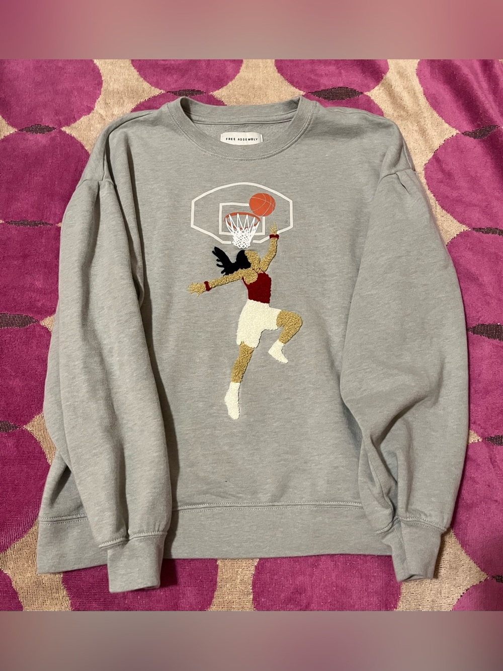 Free Assembly Female Basketball Sweatshirt - Picture 1 of 6